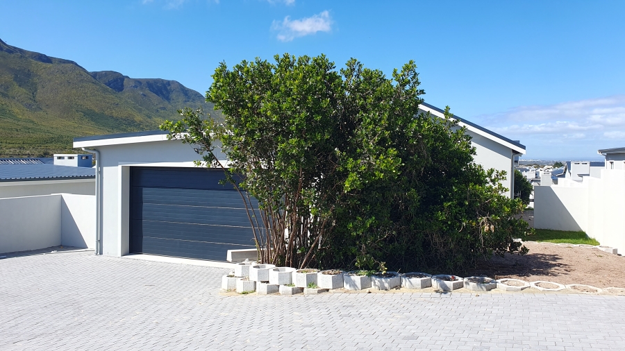 To Let 3 Bedroom Property for Rent in Vermont Western Cape